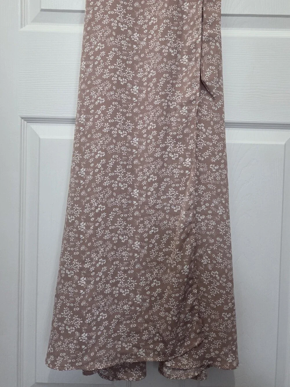 Women Dusty Rose Ditsy White Floral Wrap V-neck Flowy Maxi Dress Sz Extra Small - Picture 6 of 10